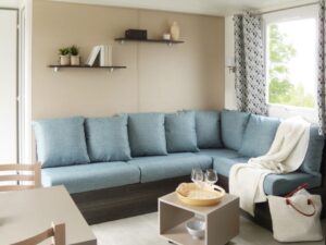 ELEGANZIA_2CH_salon_2017